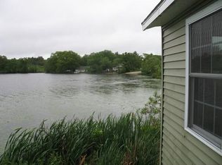 24 Oakhurst Ter, North Reading, MA 01864