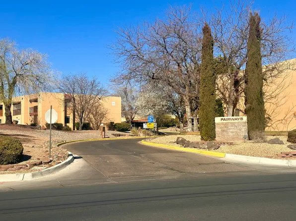 919F Country Club Dr SE, Rio Rancho, NM 87124