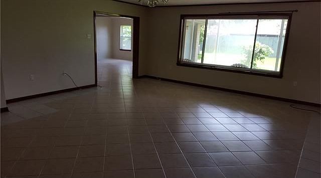 2nd image of 4048 Shawn Dr
