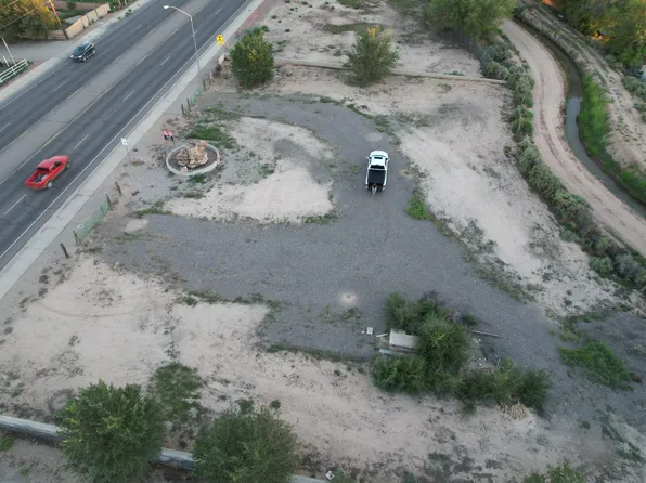 2015 State Highway 47, Bosque Farms, NM 87068