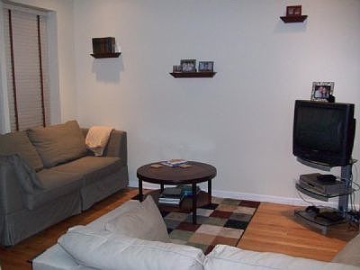 5th image of 835 W Lawrence Ave APT 3S