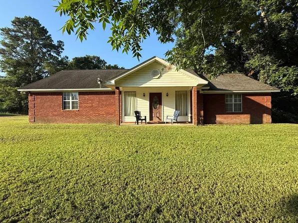 1305 Lipscomb Rd, Louisville, MS 39339