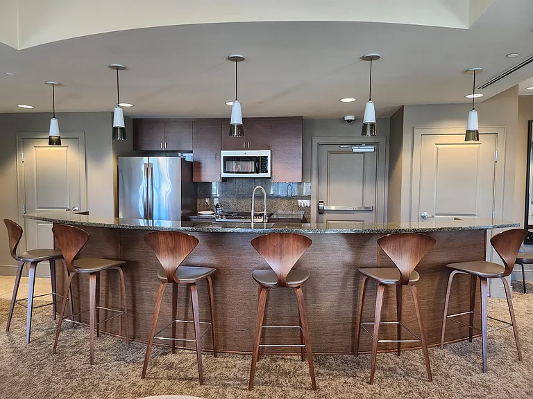 819 Virginia St #2505 — Photo 32