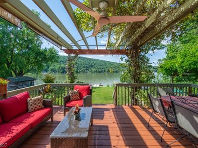 91 Pinecliff Lake Dr, West Milford, NJ, 07480