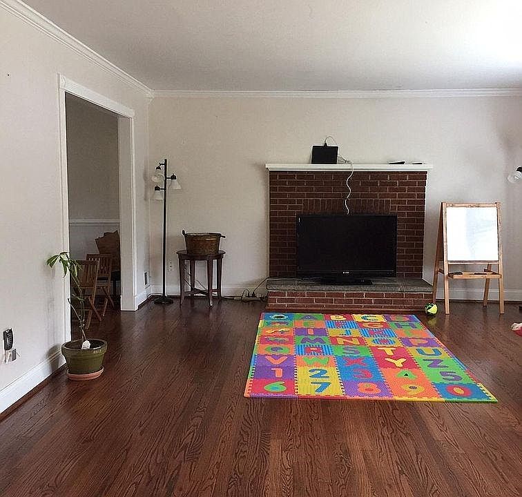 1st image of 1304 Earnestine St