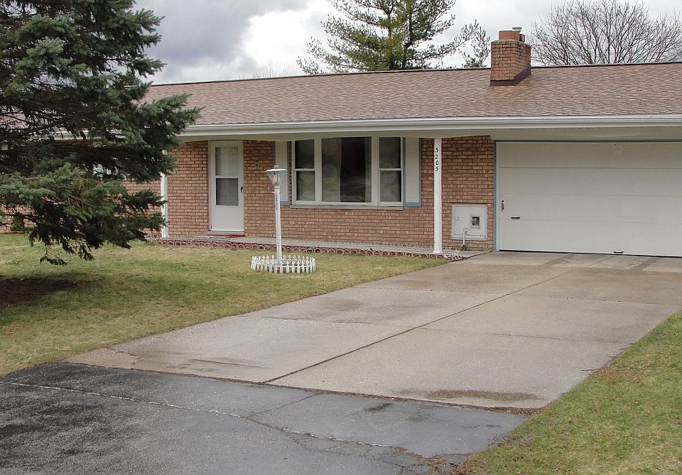 1st image of 3205 Wildwood Dr