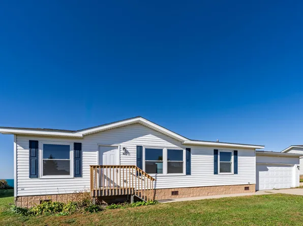 12 S Fork Dr SE, Kasson, MN 55944