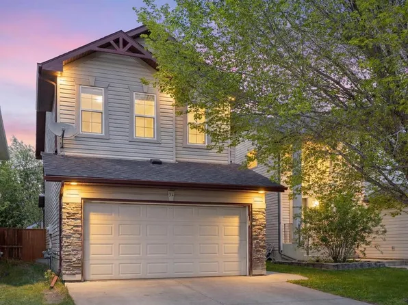 34 S Tuscany Meadows Dr NW, Calgary, AB T3L 2T8