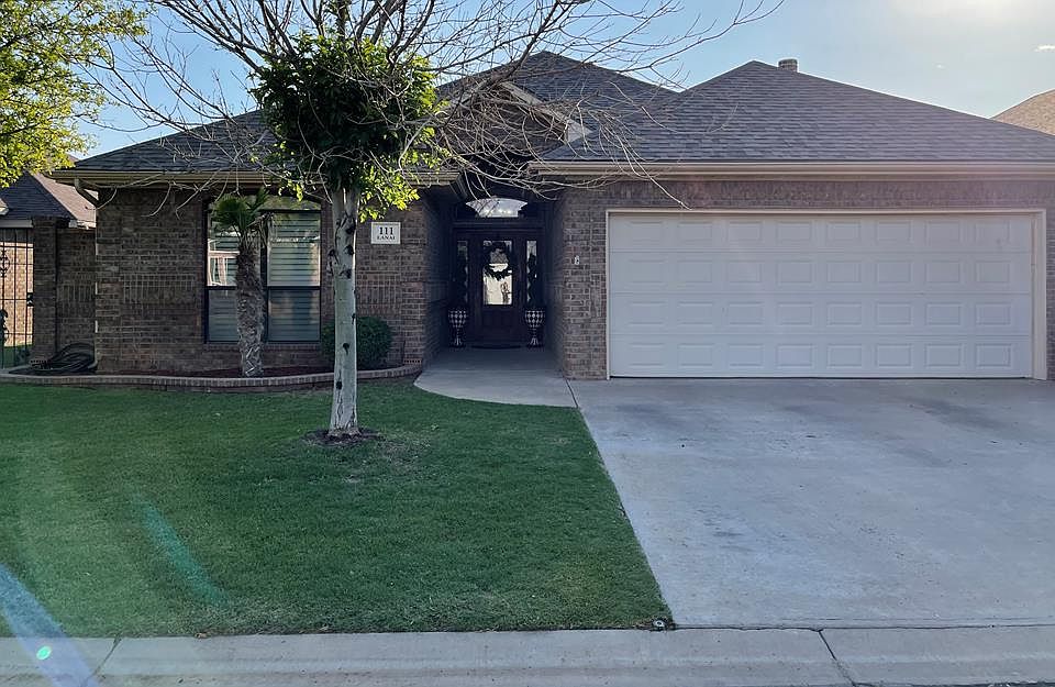 1st image of 111 Lanai Dr