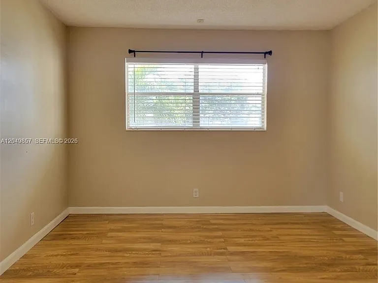 2200 Taylor St #205 — Photo 7