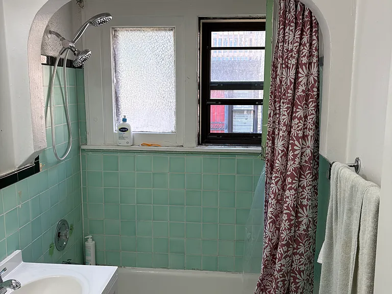 3835 N 42nd St #1 — Photo 10