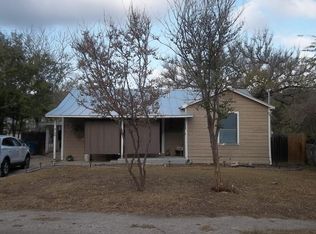 3108 Nichols St, Kerrville, TX 78028