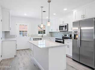 32B Yorkshire Ct, Manchester, NJ 08759