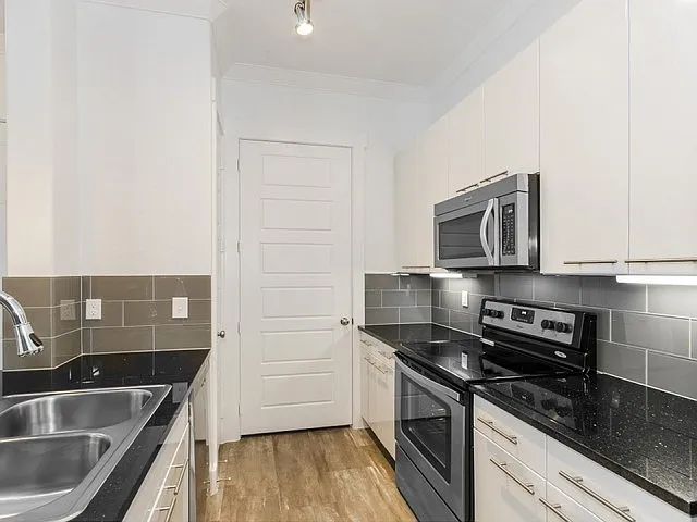 Pantry | Apartments Conroe | The Towers Woodland Pantry | Apartments Conroe | The Towers Woodland