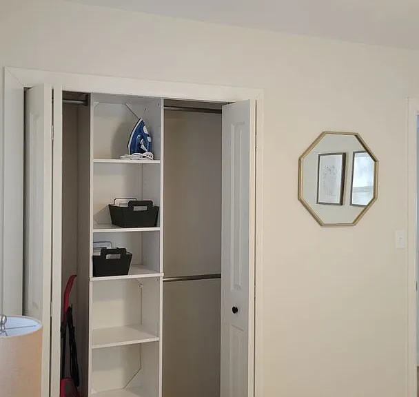 4125 Holdrege St — Photo 9