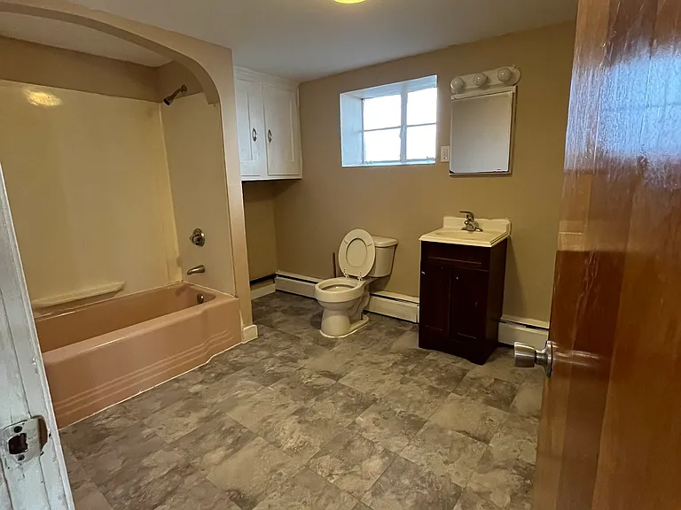 9 Division St #1R — Photo 7
