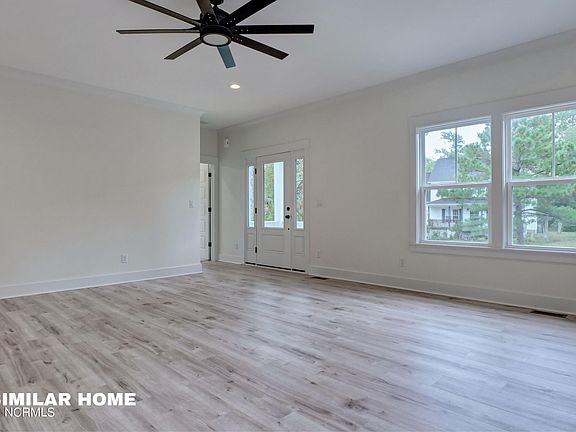 5th image of 306 Landon Ln