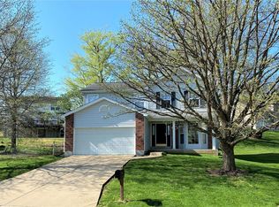 4304 Standing Rock Ct, Saint Charles, MO