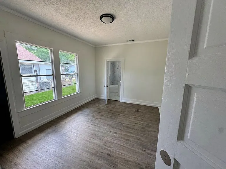 611 Dauphin Island Pkwy — Photo 6