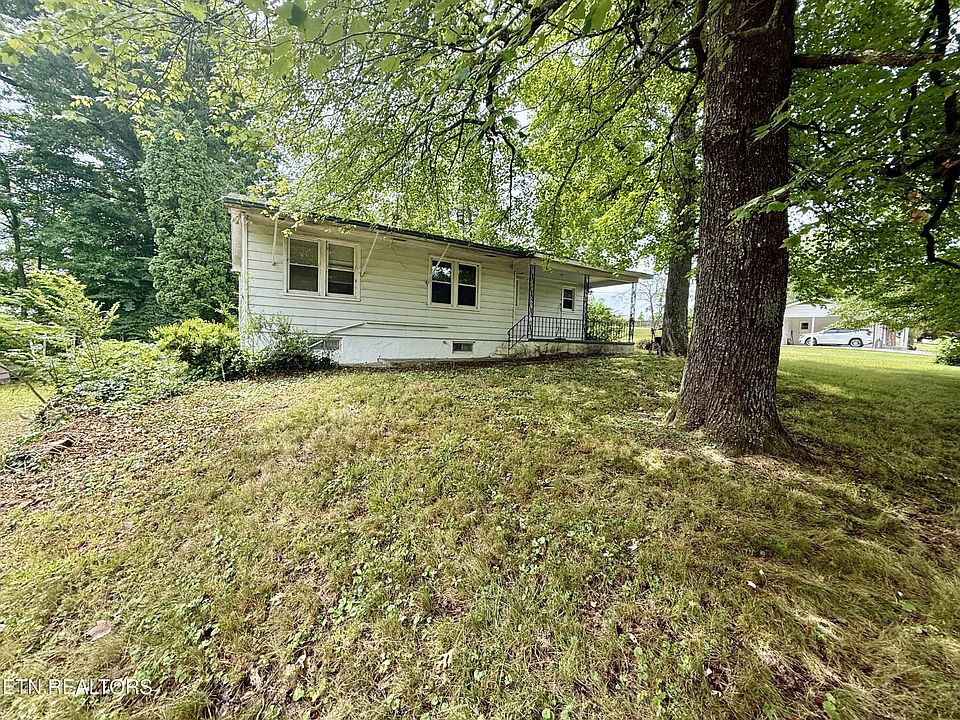 1st image of 231 Airport Rd