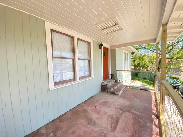 828 Burleson St, San Antonio, TX