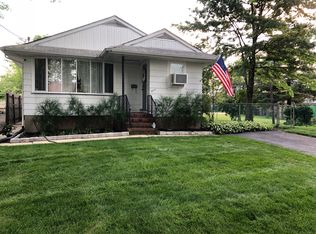 15 Berlant Ave, Linden, NJ 07036