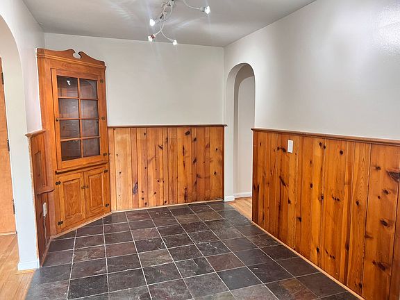 5th image of 3834 Hyde Park Ave APT 6