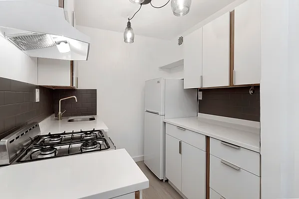 Rented by Compass | media 15