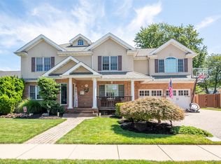 74 Broadway, Bethpage, NY 11714