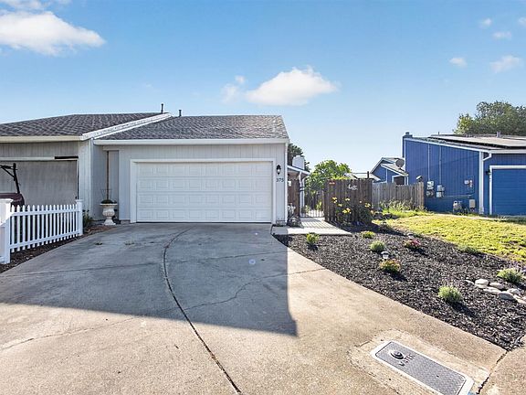 2nd image of 375 Susan Ct