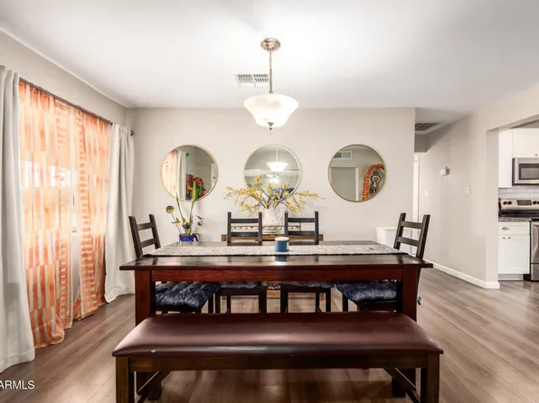 5060 S 9TH Street, Phoenix, AZ 85040