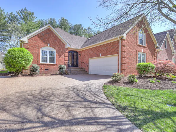 109 Polk Place Dr, Franklin, TN 37064