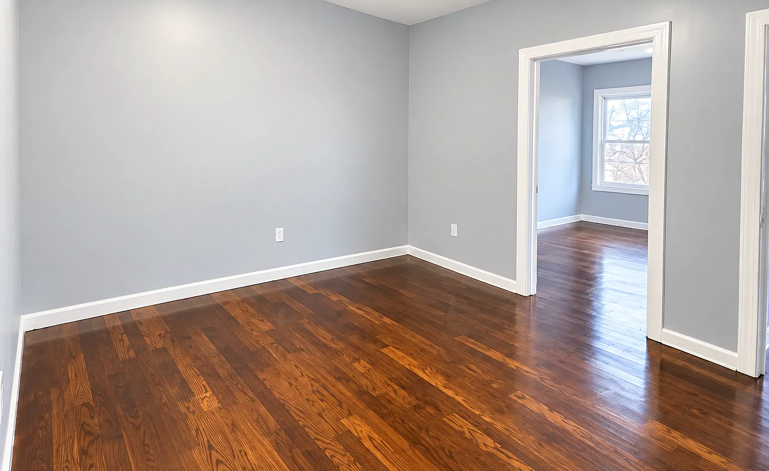 3 bed, 800 sqft, $1,995 — Photo 3