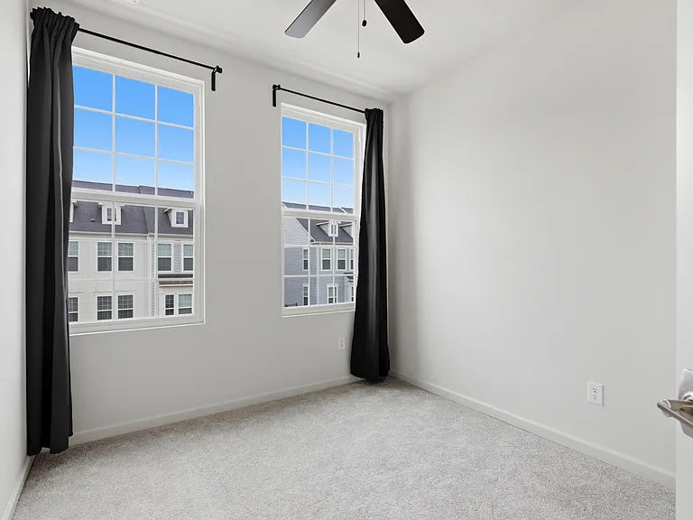 14565 Pomona Ln — Photo 26