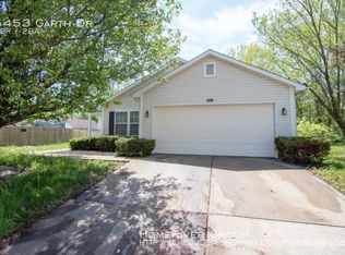5453 Garth Dr, Indianapolis, IN