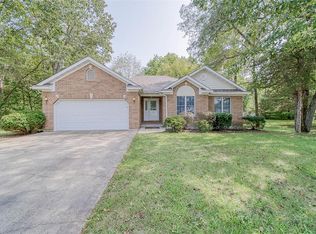 703 Chestnut Dr, Rolla, MO 65401