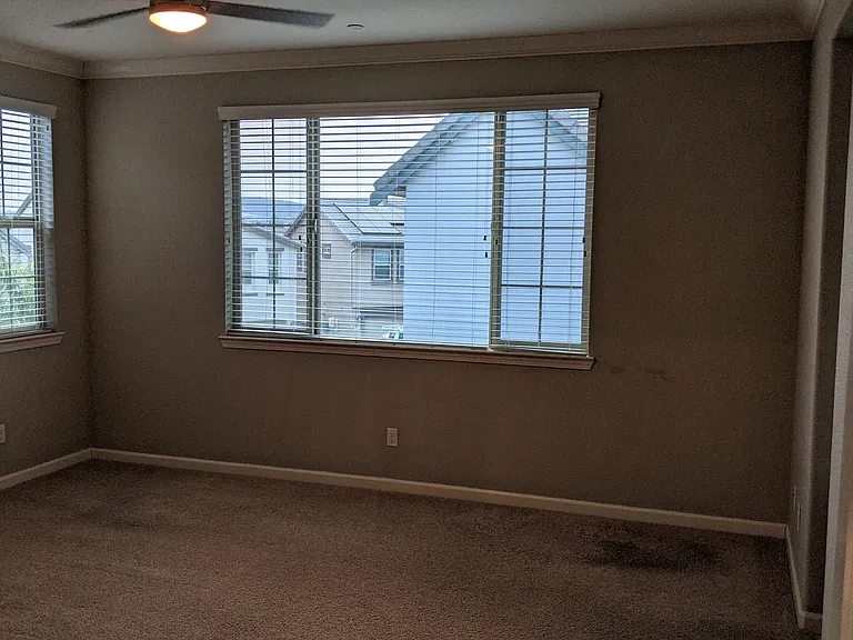 6011 Terra Ln — Photo 11