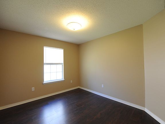 4th image of 13468 Warren Dr