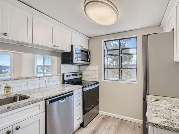12400 E Cornell Ave APT 204