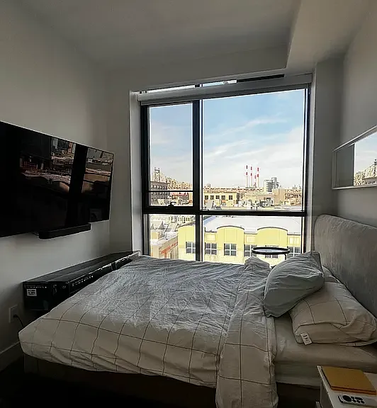 11-12 44th Dr #6H — Photo 2