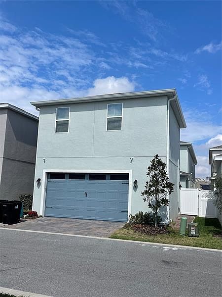 1st image of 15058 Mayberry Dr
