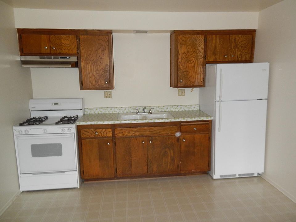 2nd image of 6548 Cordoba Rd APT 28