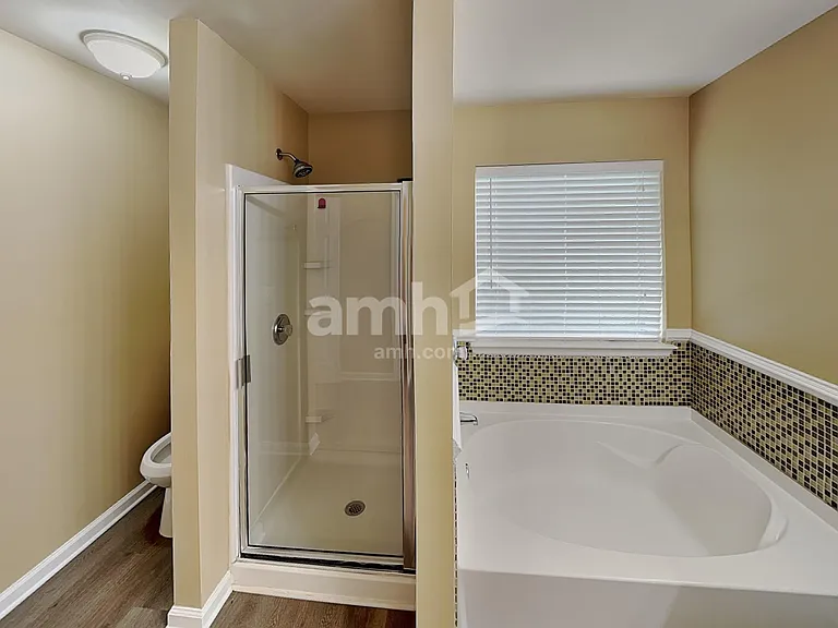 2485 Sheldon Pl — Photo 11