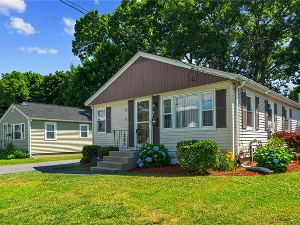 46 Morgan Ave, North Providence, RI 02911