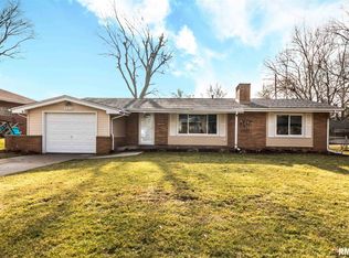 1814 W Baywood Ave, Peoria, IL