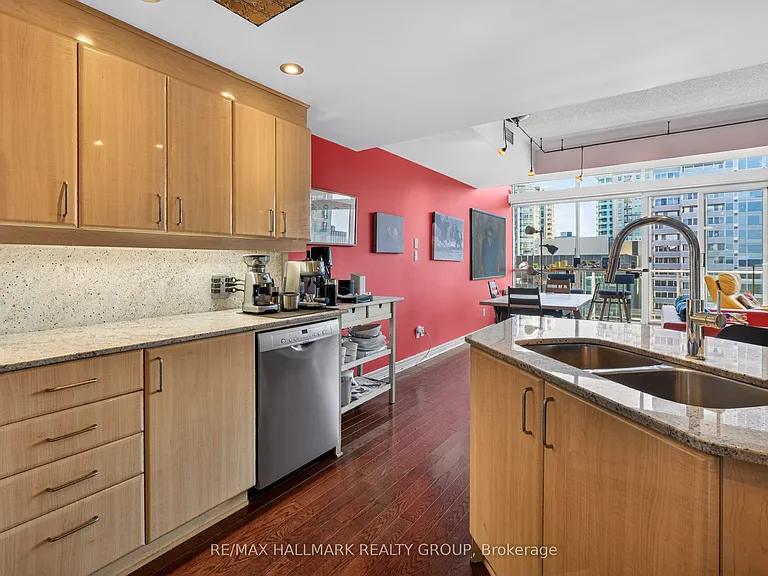 134 York St #PH01 — Photo 5