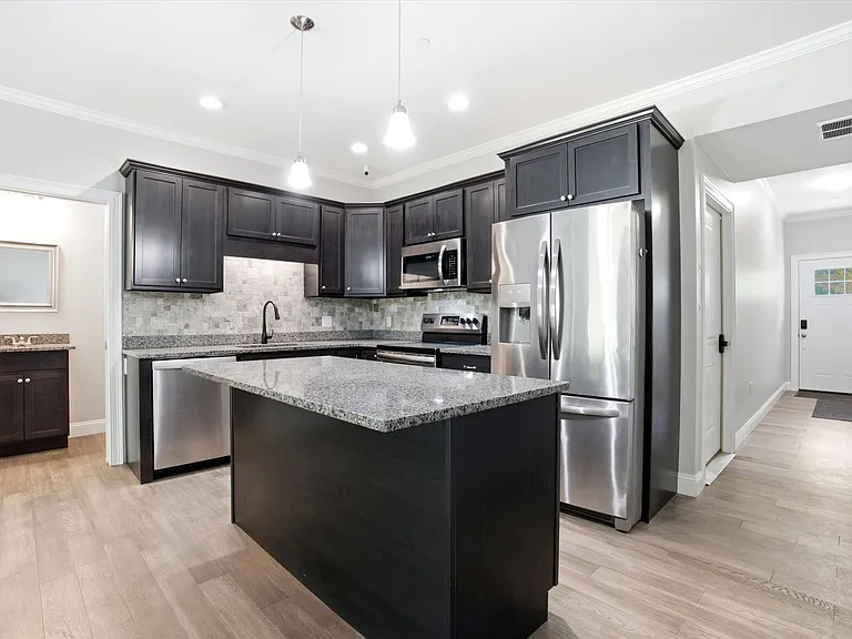 34 Callaway Dr #4 — Photo 11