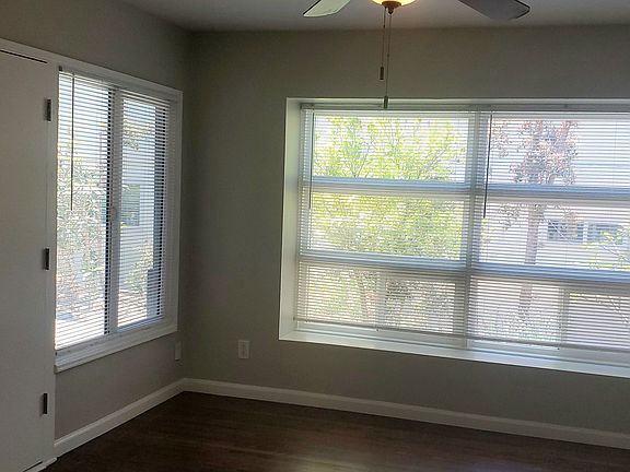 2nd image of 3986 Hamilton St