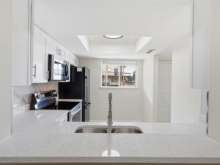 6314 Newtown Cir #14A2 — Photo 10