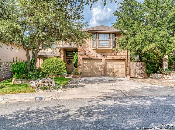 3rd image of 864 Amberstone Dr